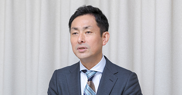 淺見 伸之 氏