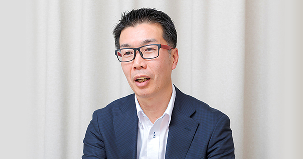 栗山 輝 氏