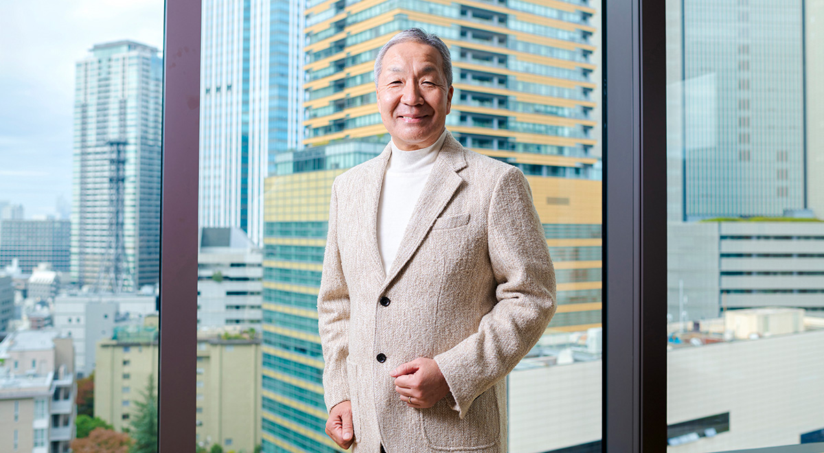 平手 智行氏