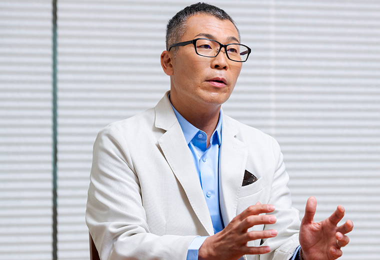 浅井 隆志 氏
