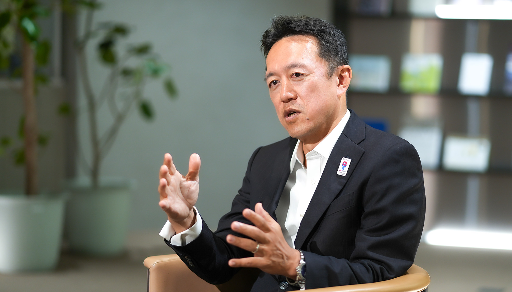 上野 義明 氏