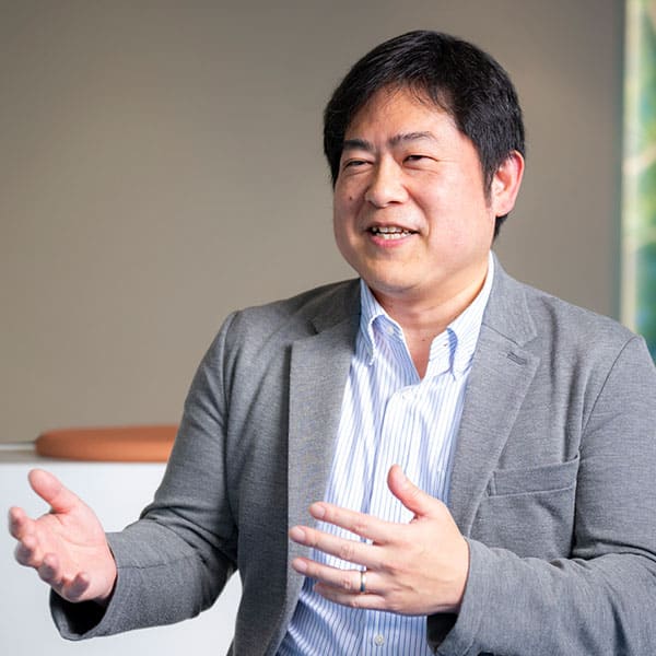 桑田氏