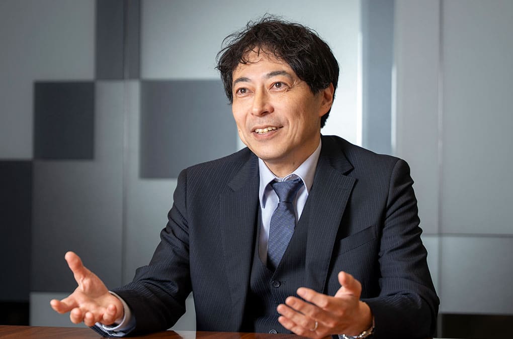 宮村 氏
