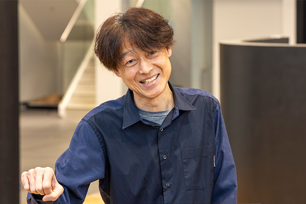 三治 信一朗氏