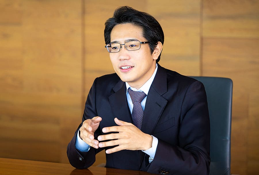 須田 氏