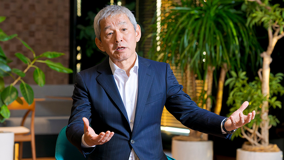 竹下隆史氏