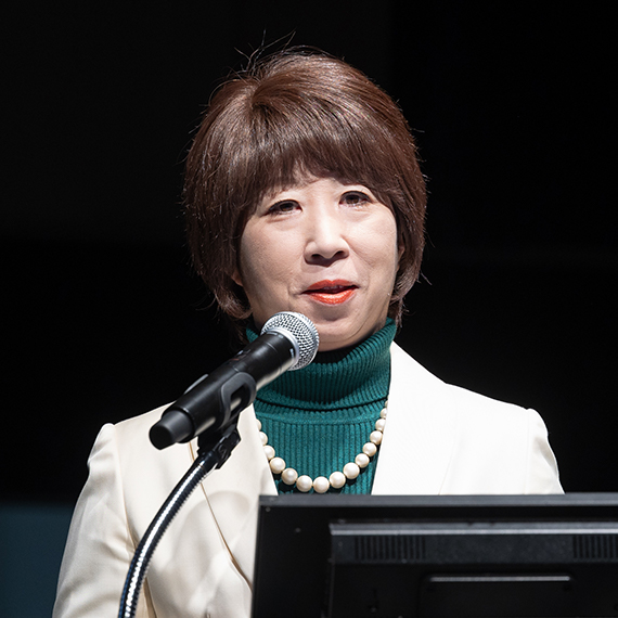 白井 さゆり 氏