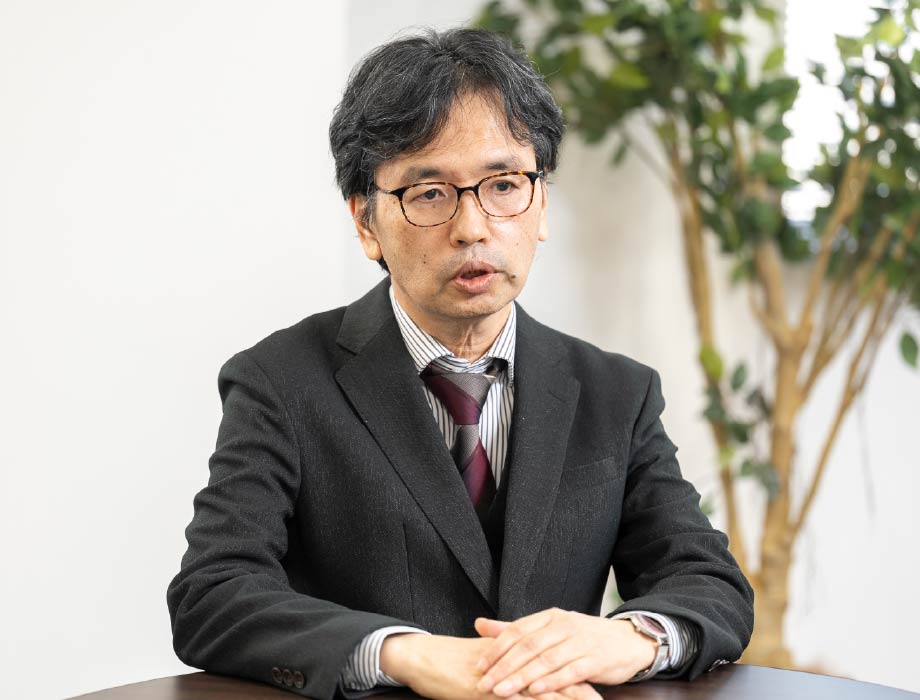 内田 史景氏