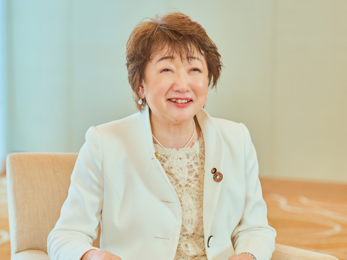 仙台市長　郡 和子氏