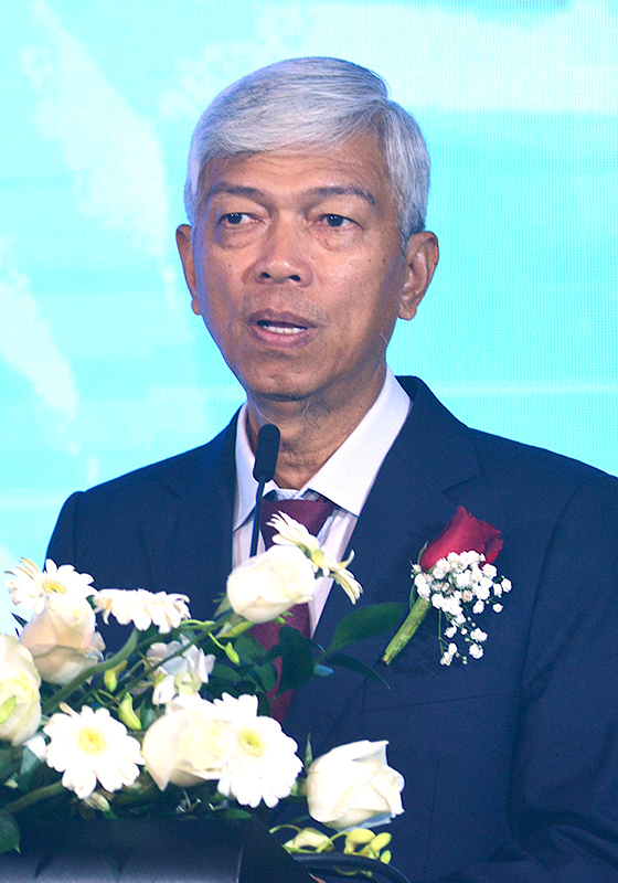 ホーチミン市副人民委員長　ヴォー・ヴァン・ホアン氏