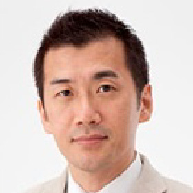 中村 建助 氏