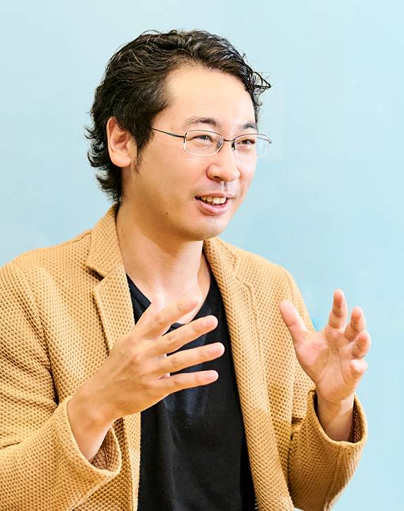 安川昌平氏