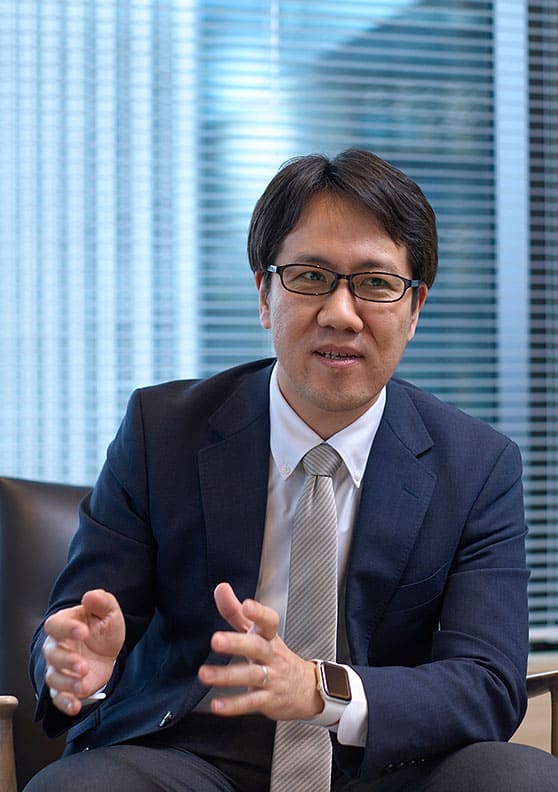 川島氏