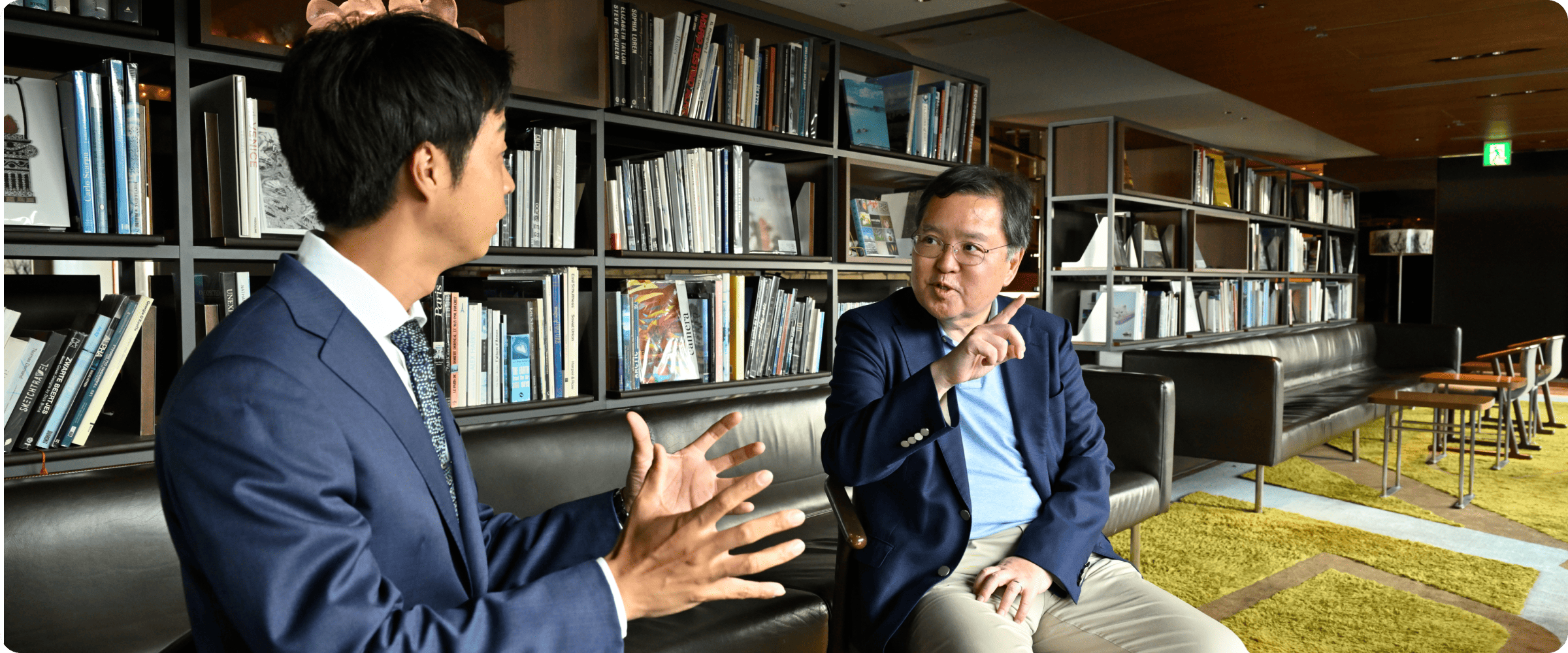 企業から「管理する側」「価値を生む側」の境界が消える