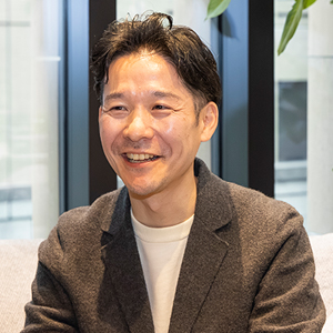 舟本 憲政 氏
