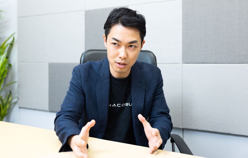 坂田 氏