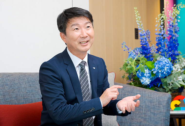川村 博之 氏