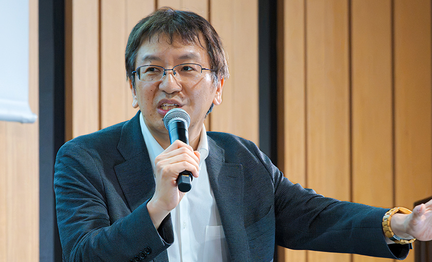 守谷 学 氏