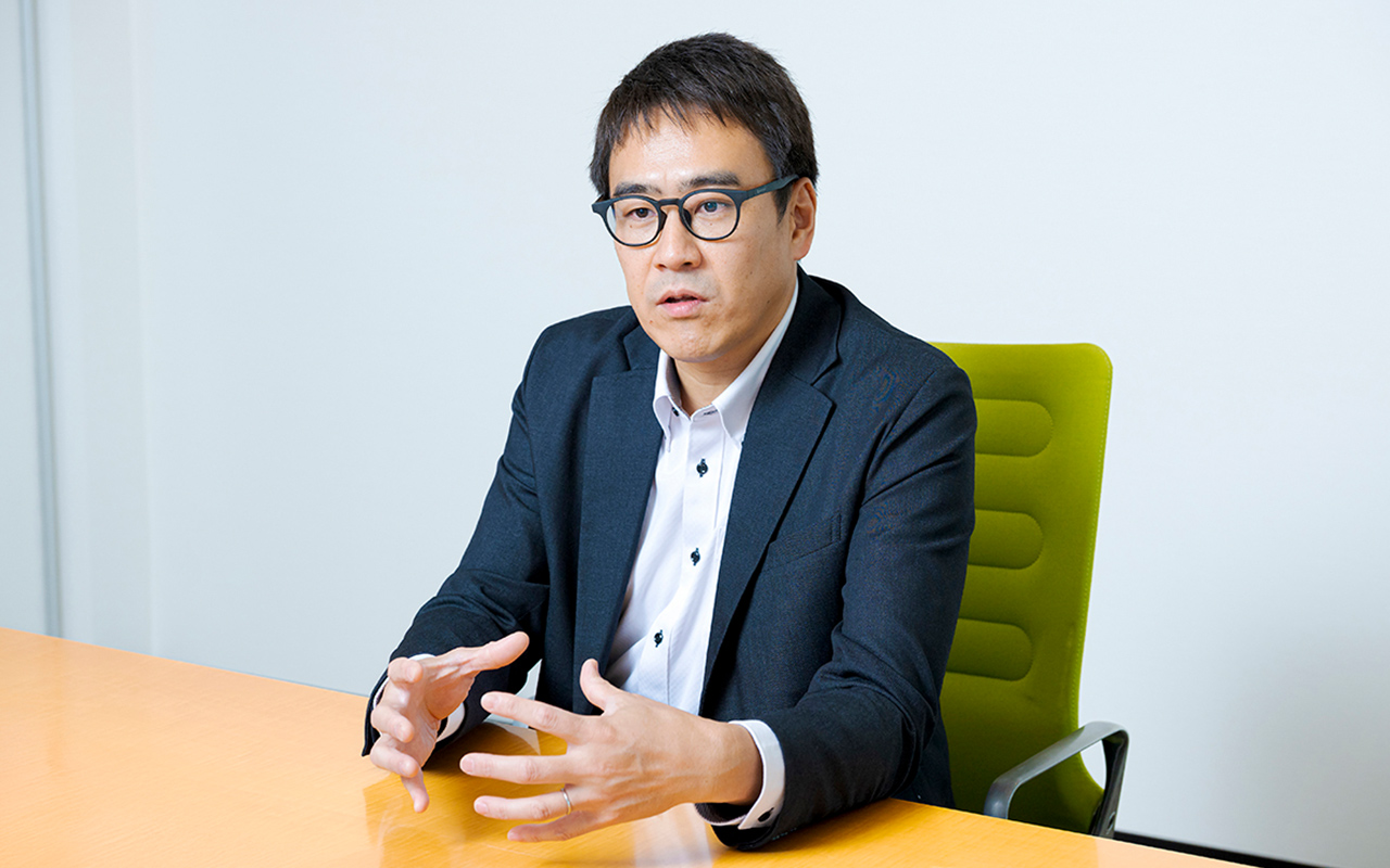海浦 隆一氏