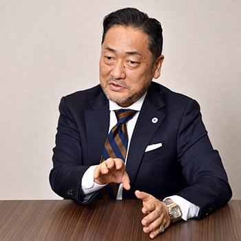 渡邉 崇氏