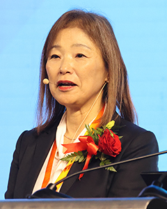 双日株式会社 取締役 専務執行役員 CDO（最高デジタル責任者） 兼 CIO（最高情報責任者） 兼 デジタル推進担当本部長 荒川 朋美 氏