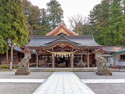 白山比咩神社