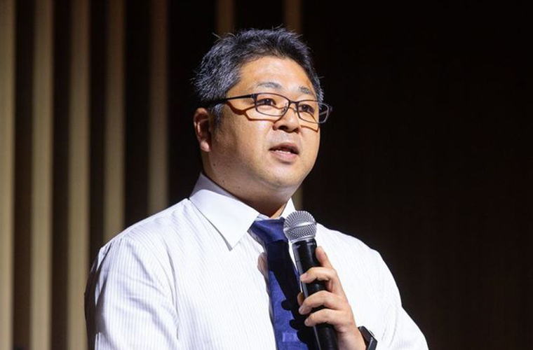 大野 順平氏