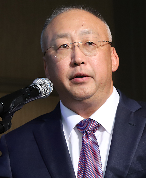 Mr. Jungwook Kim