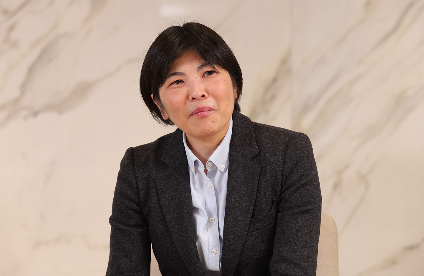 秋枝静香氏