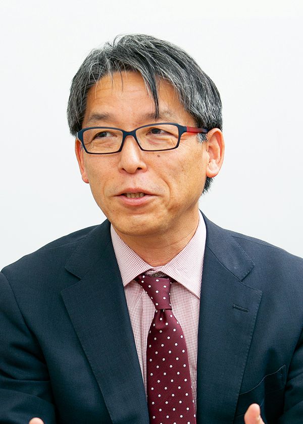 写真:河井 保博