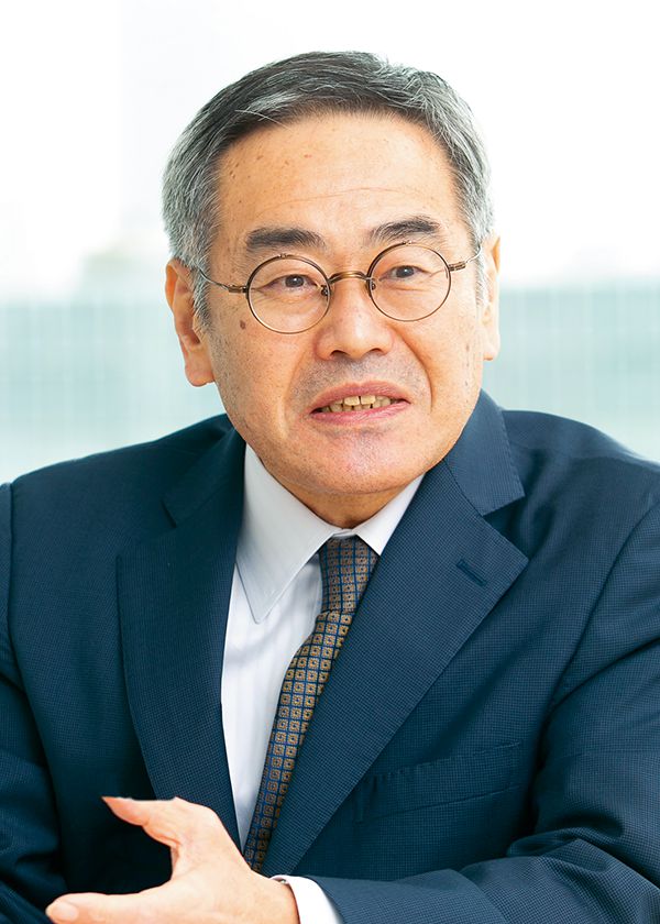 出口 秀已 氏