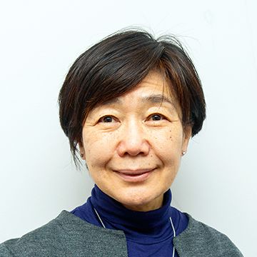 大越 いづみ