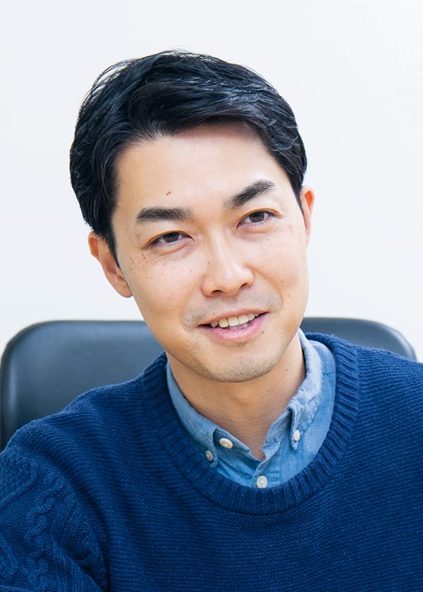 坂田 優 氏