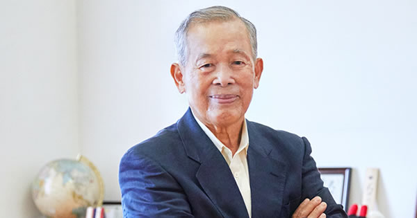 シャトレーゼホールディングス　代表取締役会長　齊藤 寛 氏