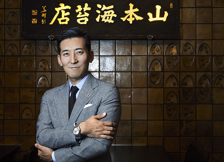山本 貴大氏